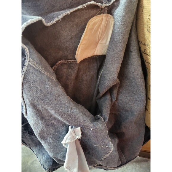 Oversized Embroidered Sequined Blue Jean Jacket Size Medium - Picture 9 of 9